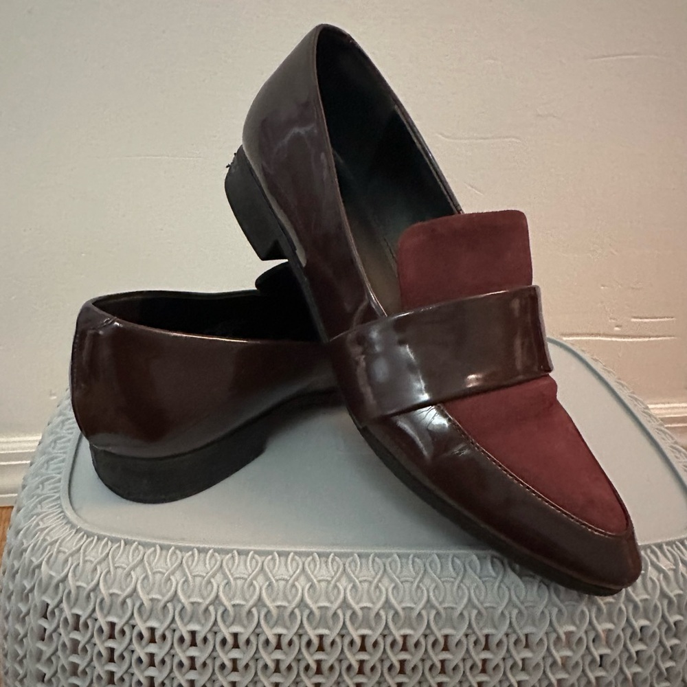 Women’s Burgundy Loafers